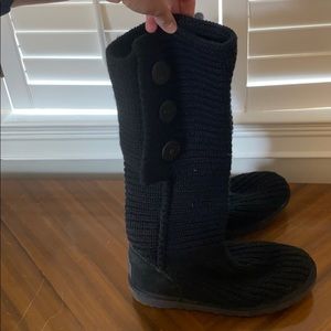 Black knit ugg boots- GUC